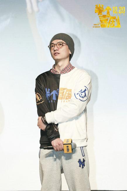 【beat365在线登录官网】发扬体育精神弘扬爱国情怀海滨小学体育活动月正式启幕(图2)